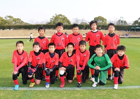 アリーバFC(2016年).JPG